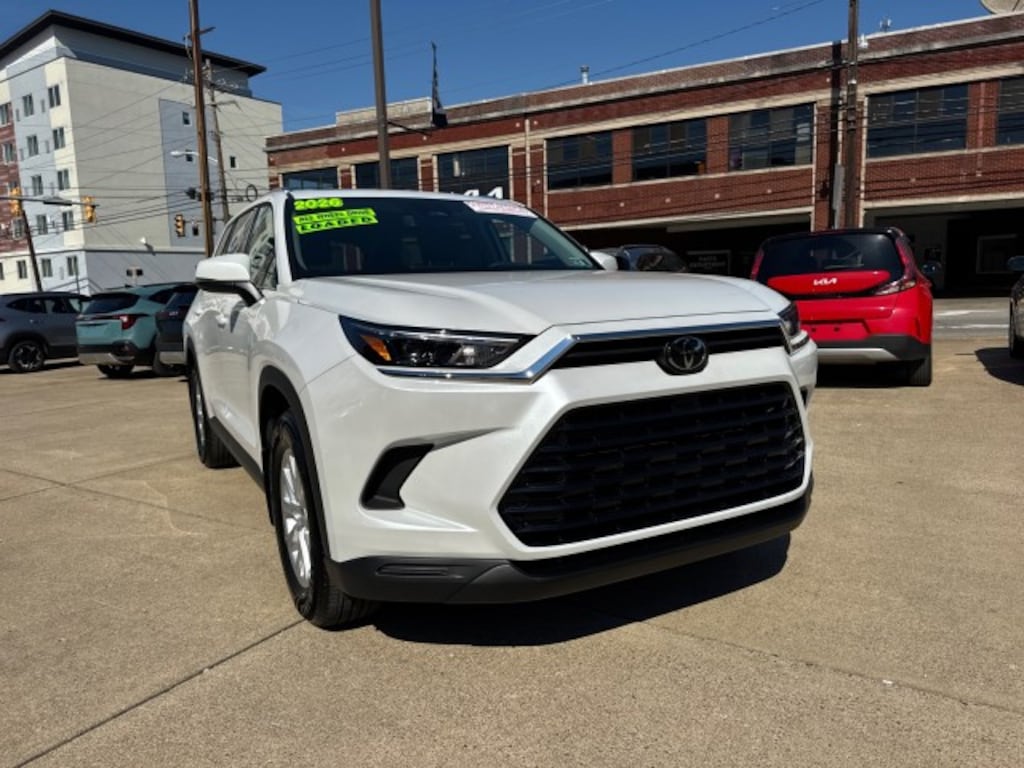 Used 2026 Toyota Grand Highlander Hybrid LE SUV