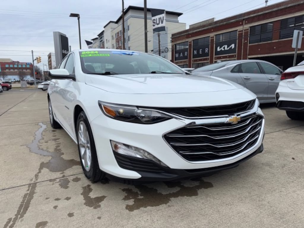 Used 2024 Chevrolet Malibu 1LT Sedan