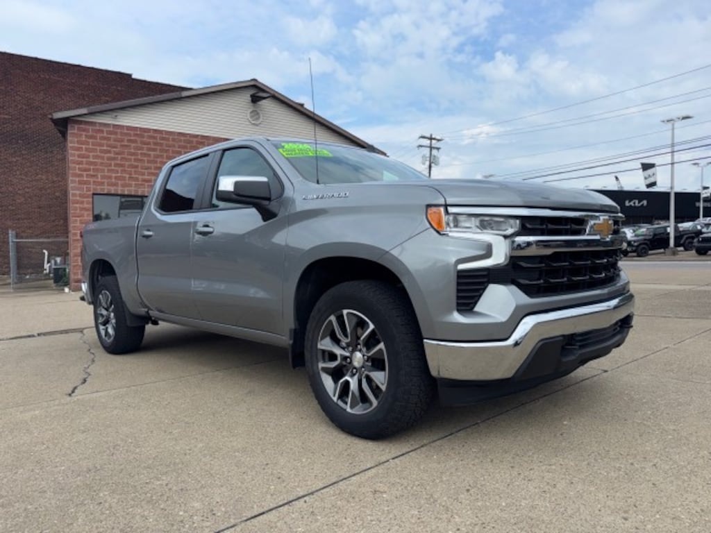 Used 2024 Chevrolet Silverado 1500 LT Truck Crew Cab