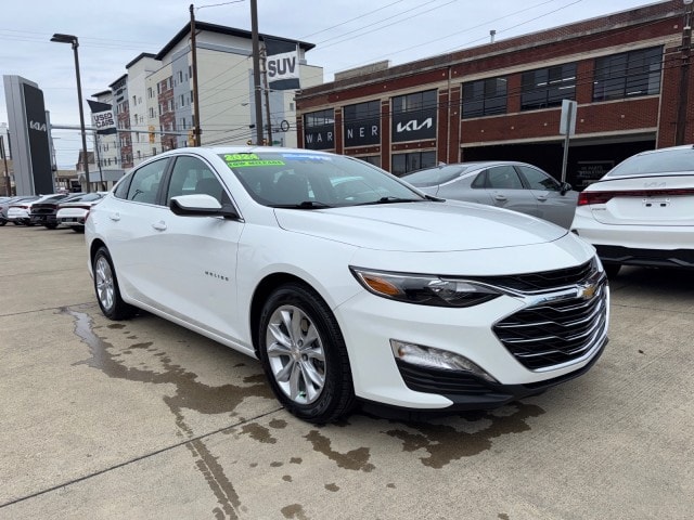 1G1ZD5ST6RF192009