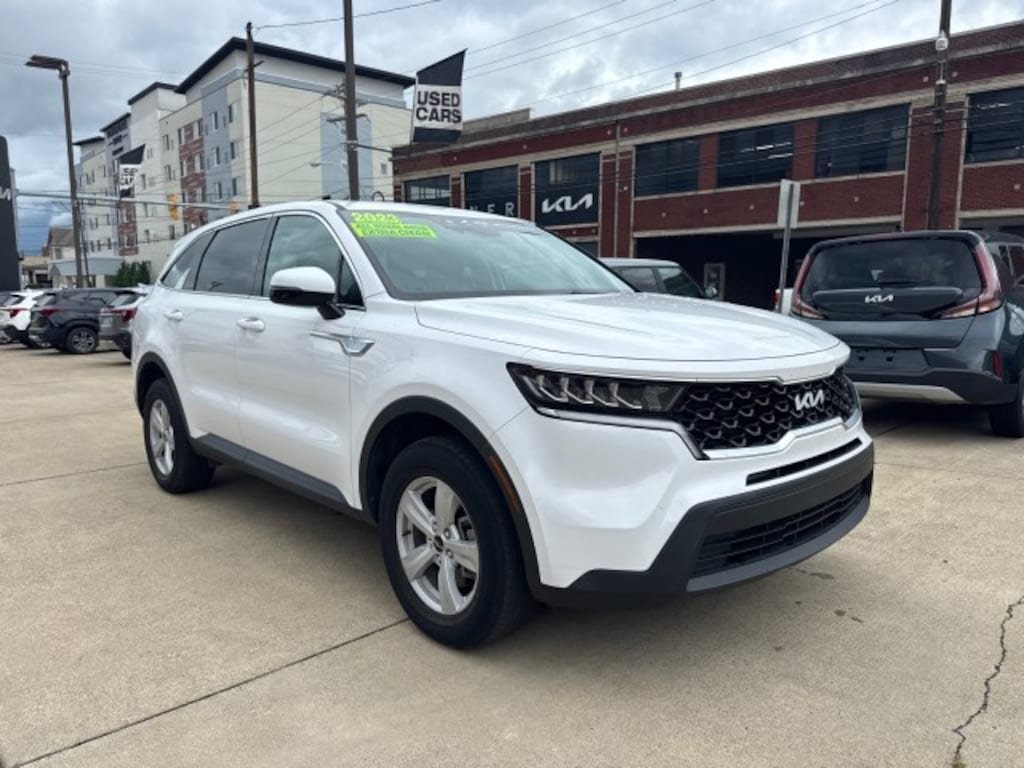 Certified 2023 Kia Sorento LX SUV