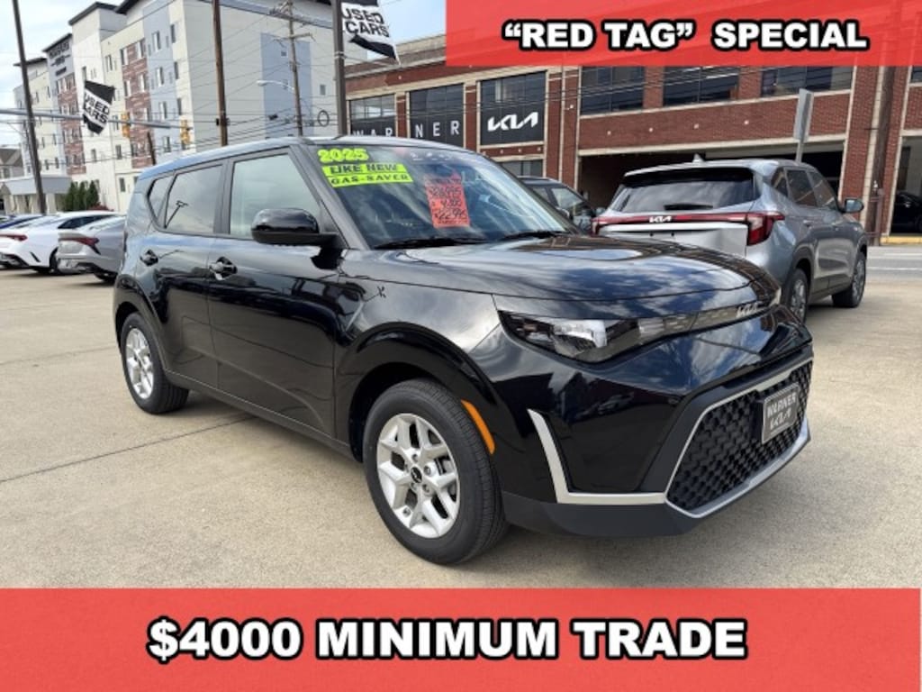 Certified 2025 Kia Soul LX Hatchback