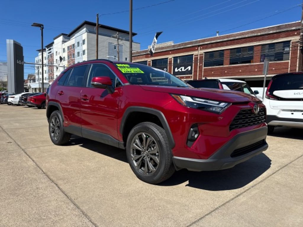 Used 2025 Toyota RAV4 Hybrid XLE Premium SUV