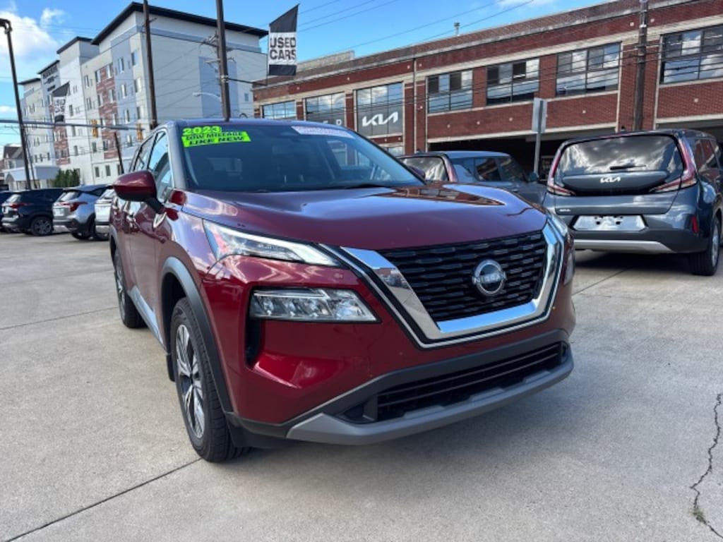 Used 2023 Nissan Rogue SV SUV