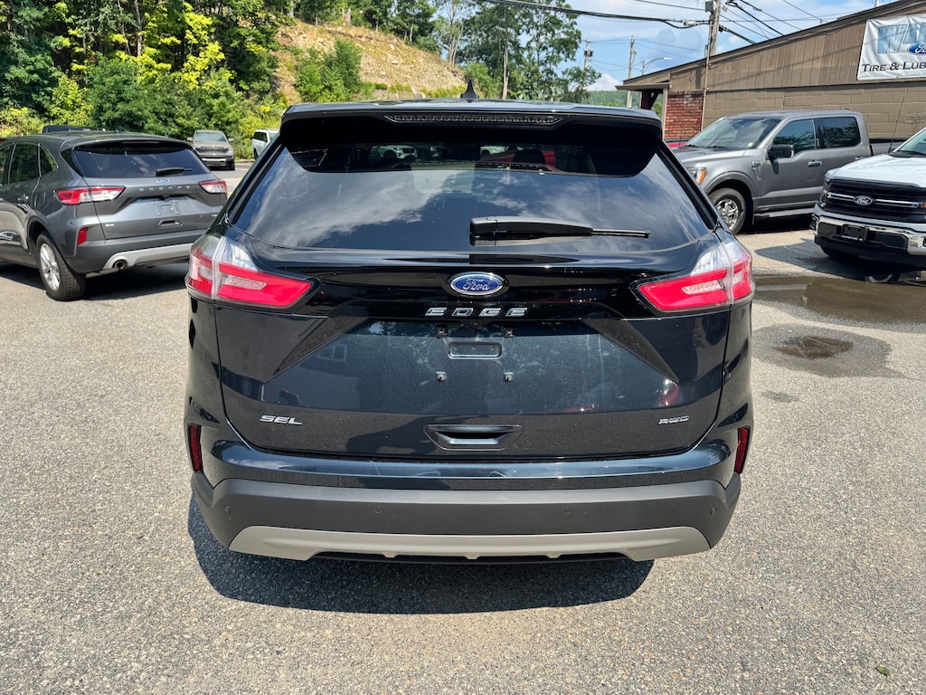 Certified 2023 Ford Edge SUV
