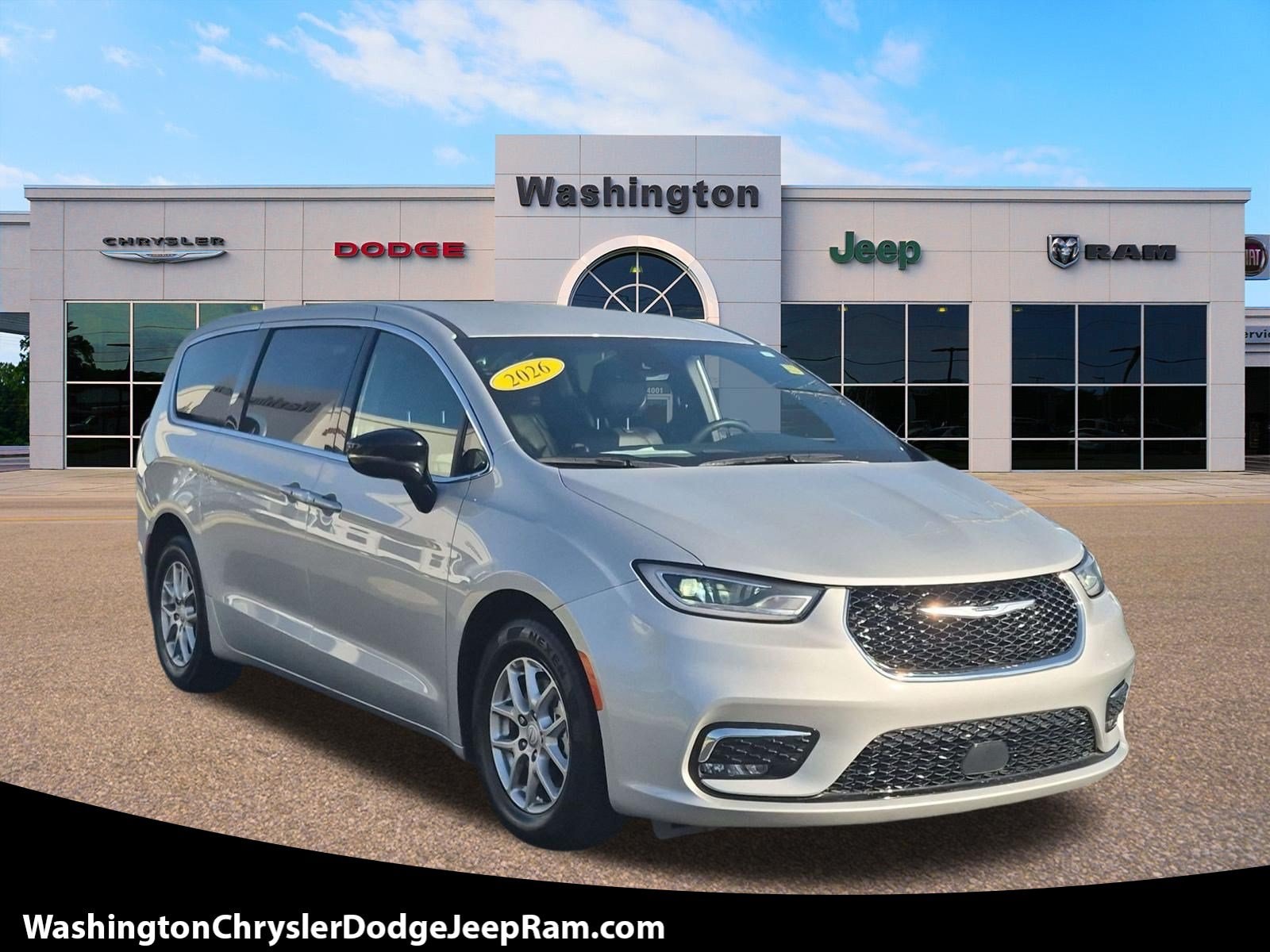 2026 Chrysler Pacifica Select