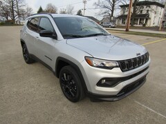 Used 2026 Jeep Compass Latitude Altitude Sport Utility For Sale near Princeton IN