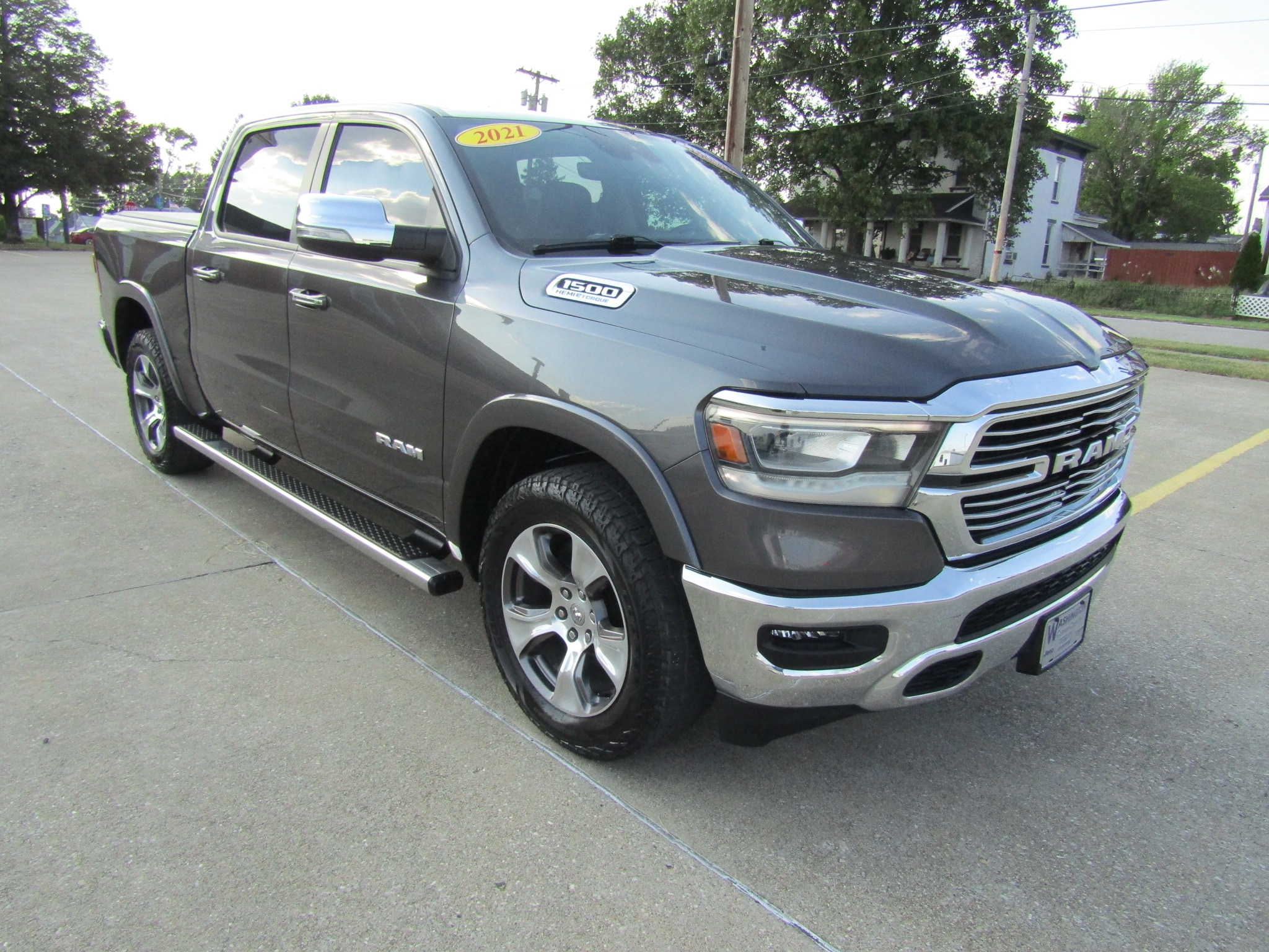 2021 RAM 1500 Pickup Laramie