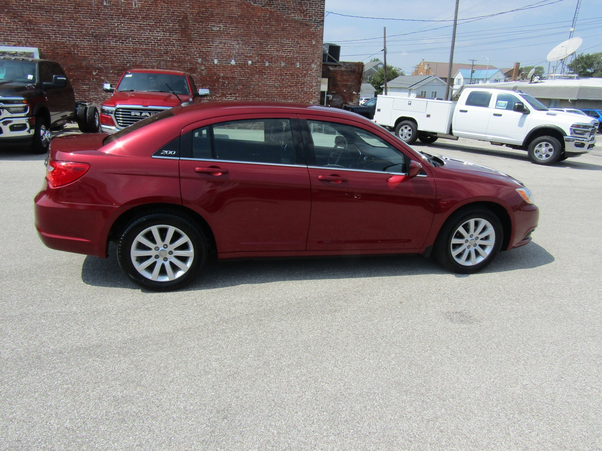 Used 2013 Chrysler 200 Touring with VIN 1C3CCBBB9DN706363 for sale in Washington, IN