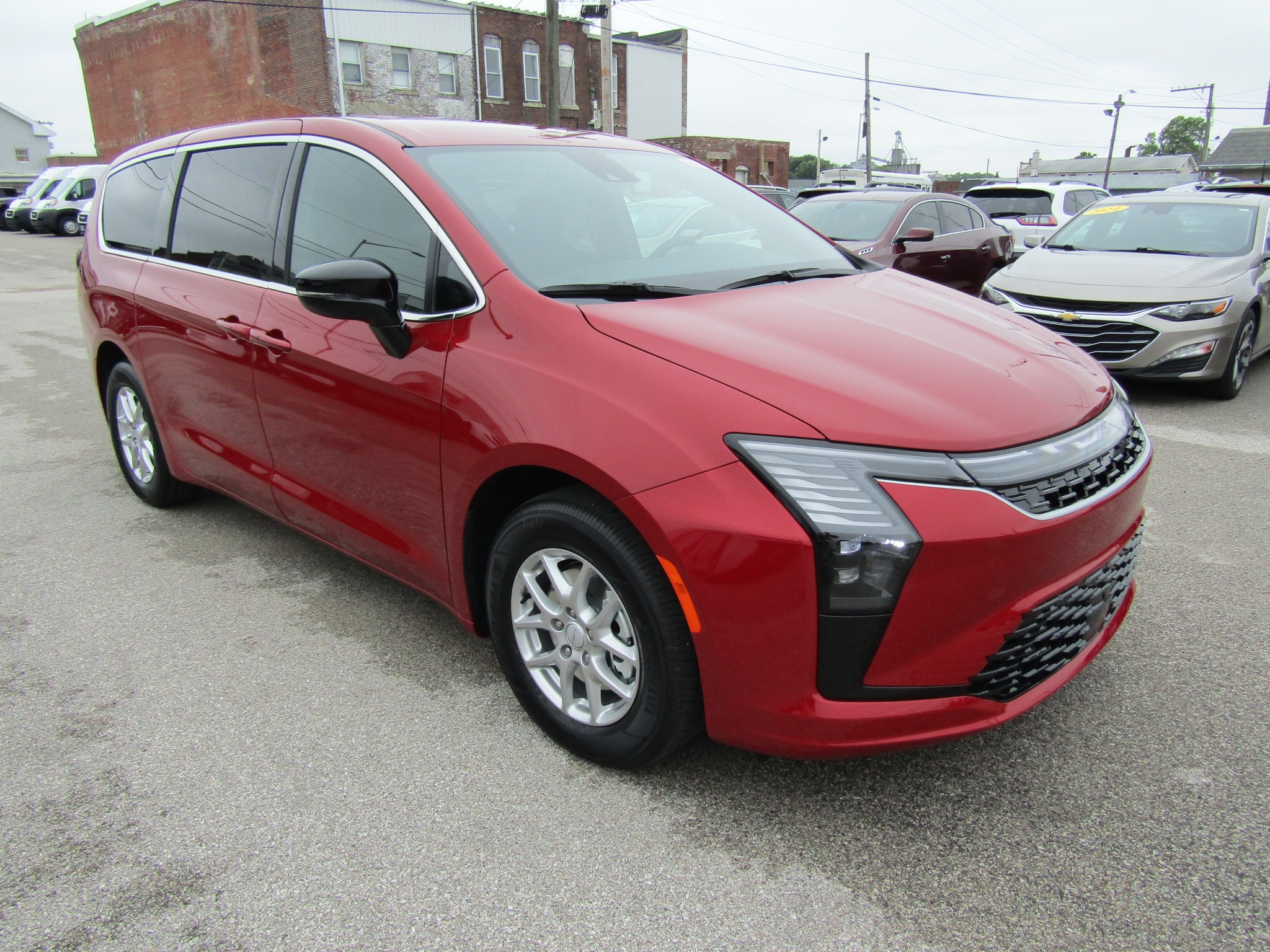 2027 Chrysler Pacifica Select