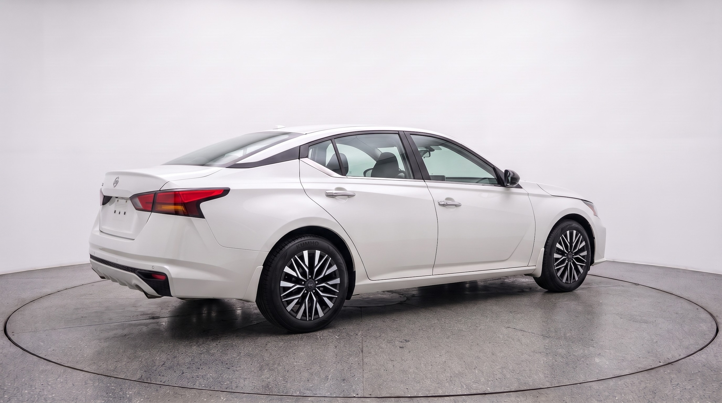 Thumbnail: 2025 Nissan Altima - 7