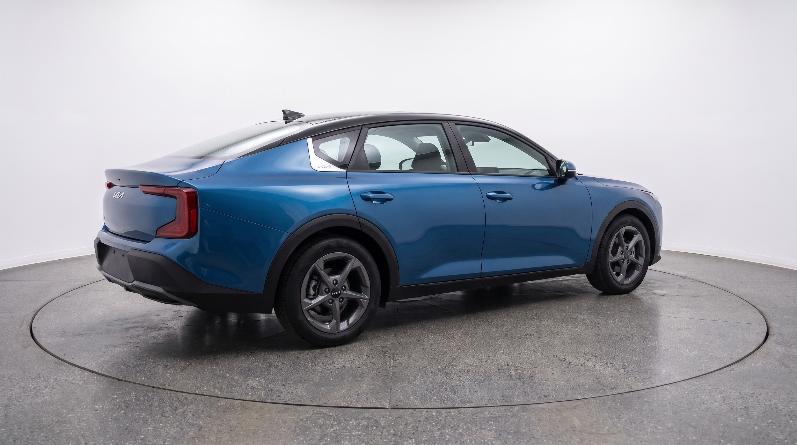 Thumbnail: 2026 Kia K4 - 7
