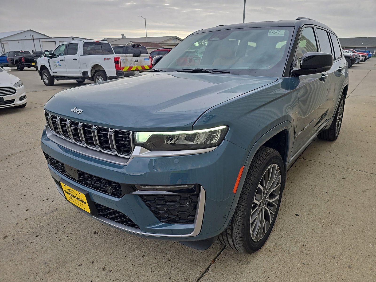 New 2027 Jeep Grand Cherokee L Summit Sport Utility