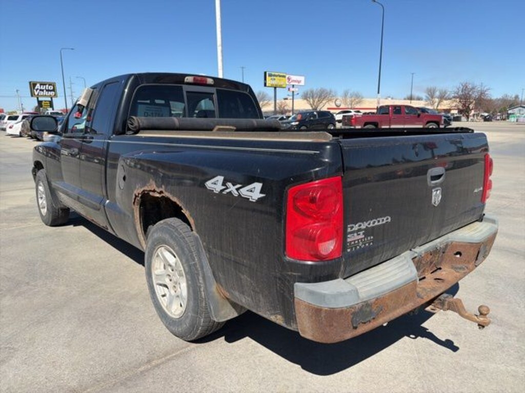 Used 2006 Dodge Dakota SLT Truck