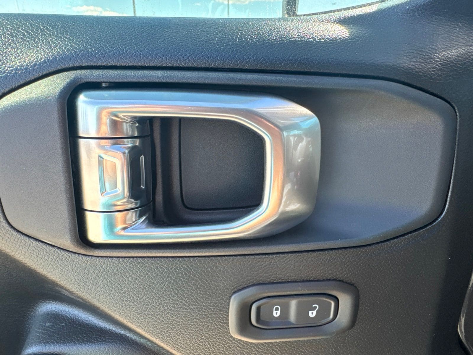 2026 Jeep Gladiator Sport - Photo 11