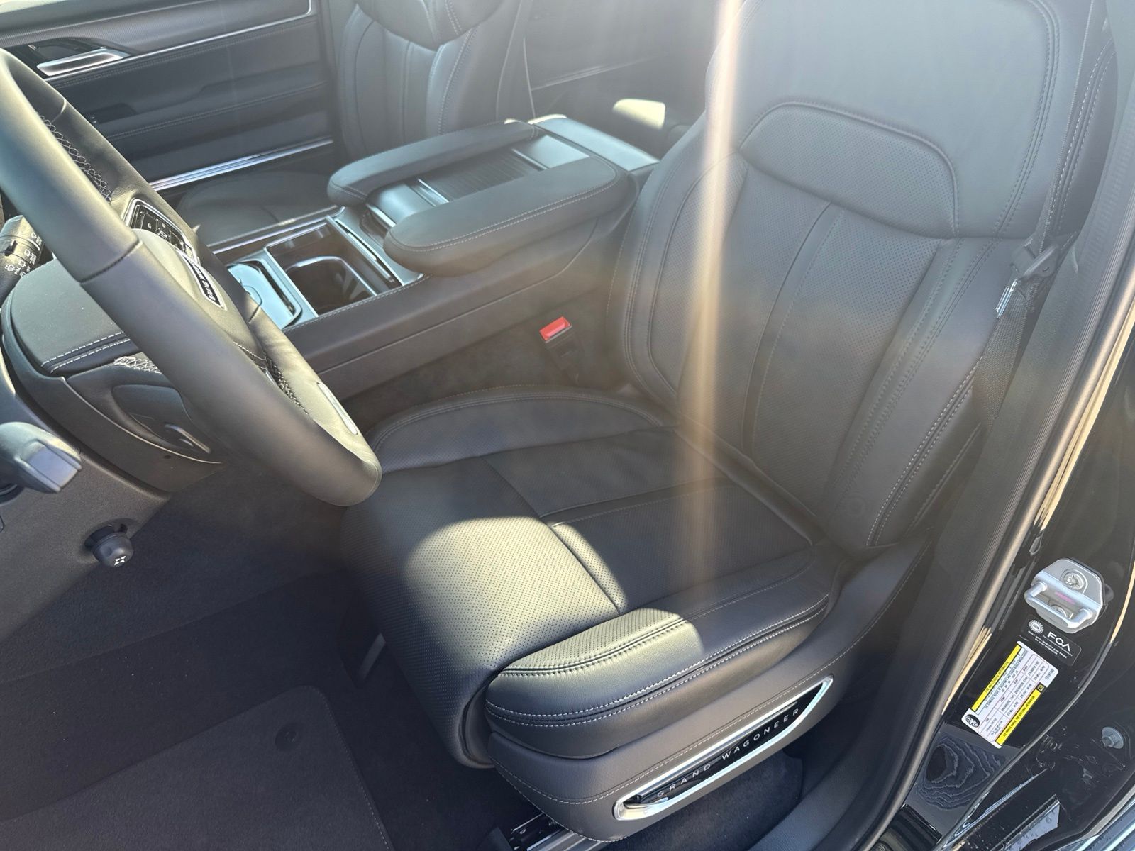 2026 Jeep Grand Wagoneer Summit Obsidian - Photo 12
