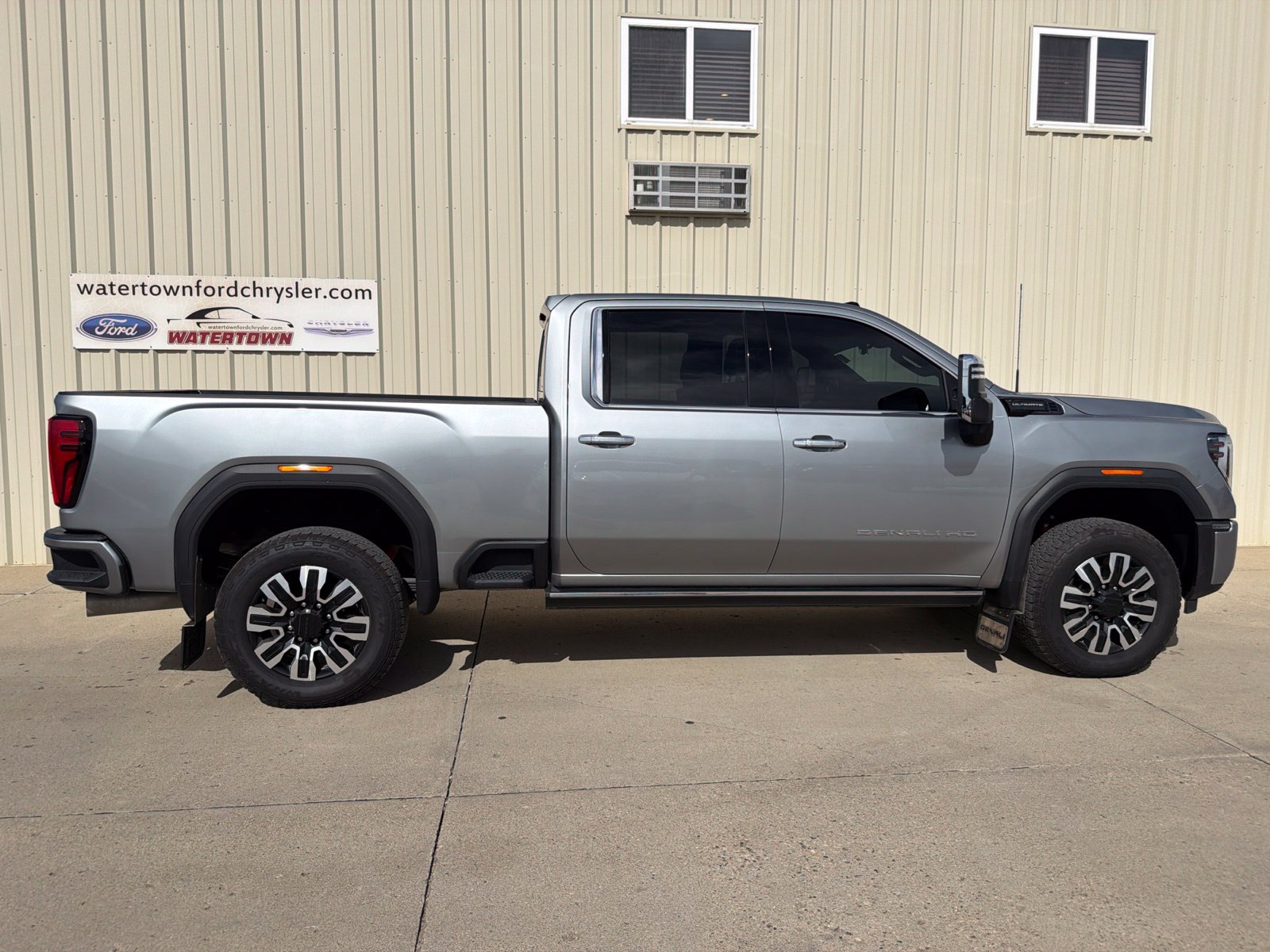 Used 2025 GMC Sierra 2500HD Denali Ultimate Truck