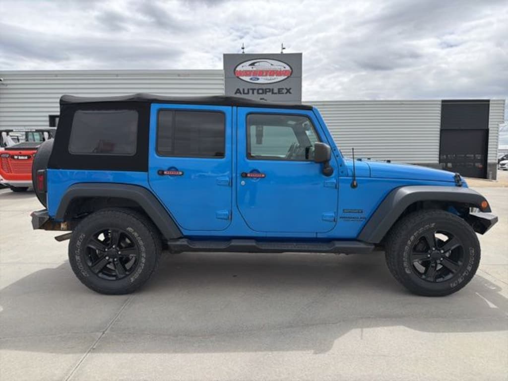 Used 2016 Jeep Wrangler Unlimited Sport SUV