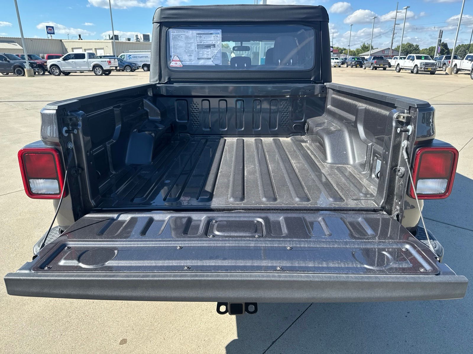 2026 Jeep Gladiator Sport - Photo 9
