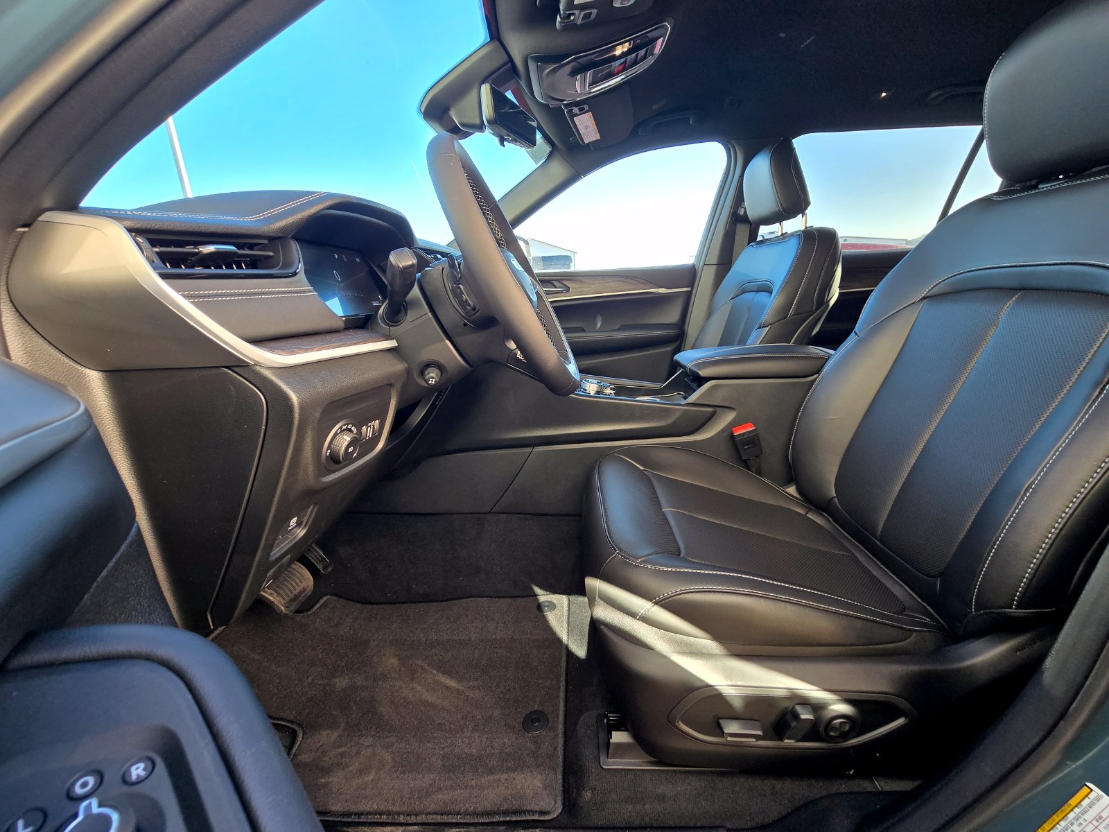 New 2027 Jeep Grand Cherokee L Limited Sport Utility