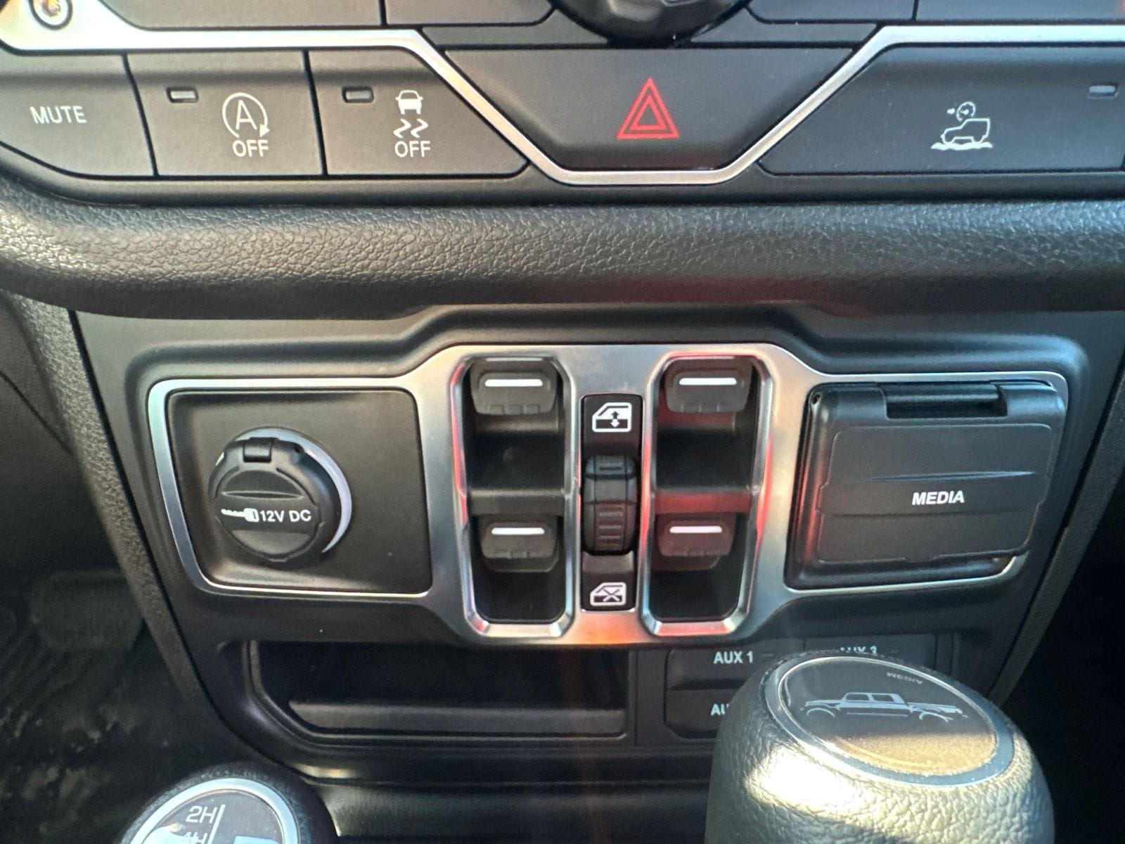 2026 Jeep Gladiator Sport - Photo 21