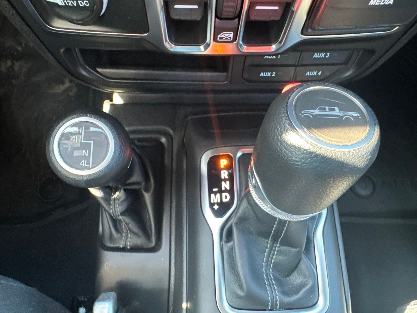 2026 Jeep Gladiator Sport - Photo 23