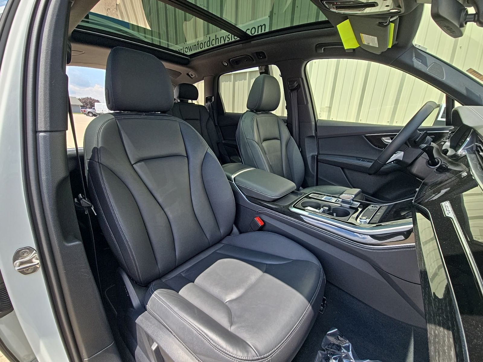 2025 Audi Q7 Premium Plus - Photo 11