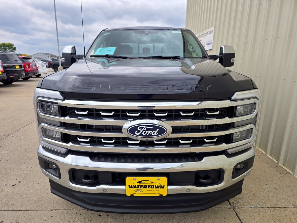 New 2027 Ford Super Duty F-350® Lariat® TRUCK