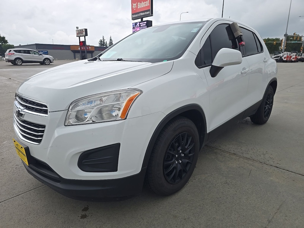 Used 2015 Chevrolet Trax LS SUV