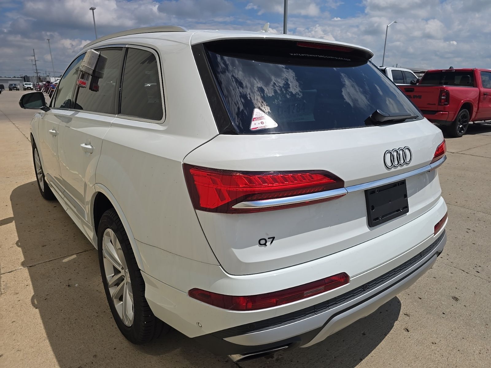 2025 Audi Q7 Premium Plus - Photo 7