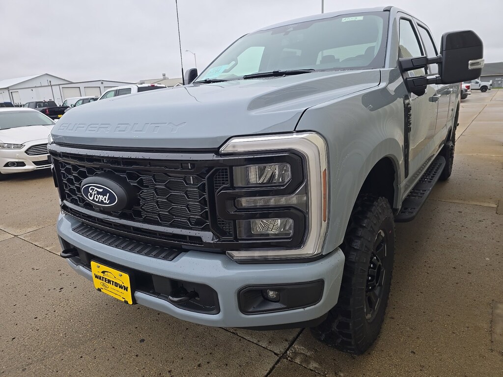 New 2027 Ford Super Duty F-250® Lariat® TRUCK