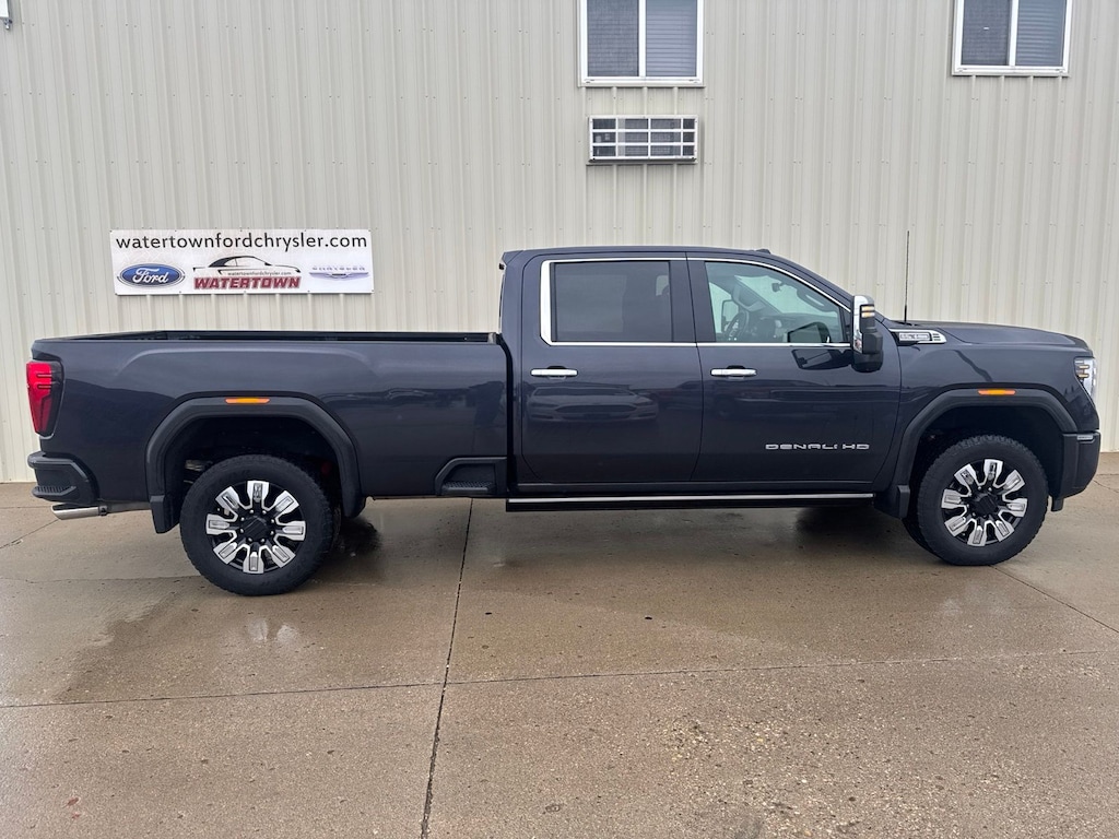 Used 2024 GMC Sierra 2500HD Denali Truck