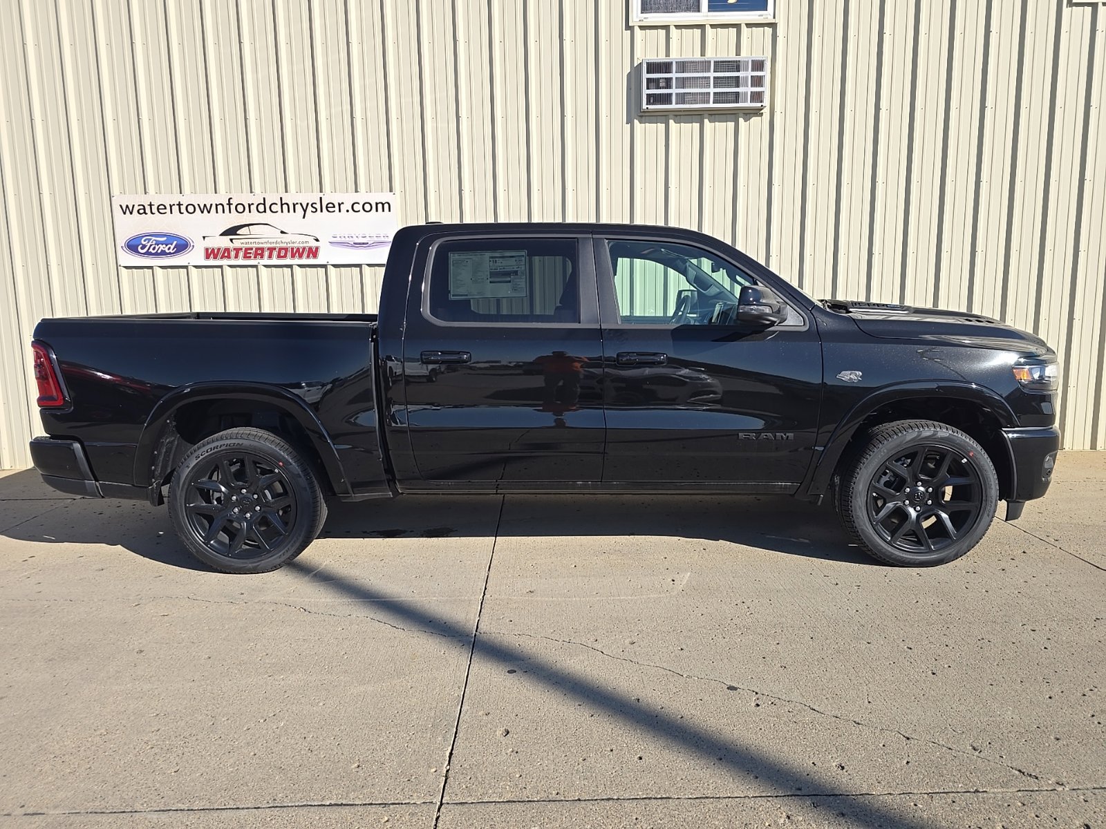 2019 RAM 1500 Pickup Laramie