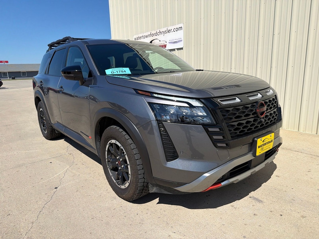 Used 2026 Nissan Pathfinder Rock Creek SUV