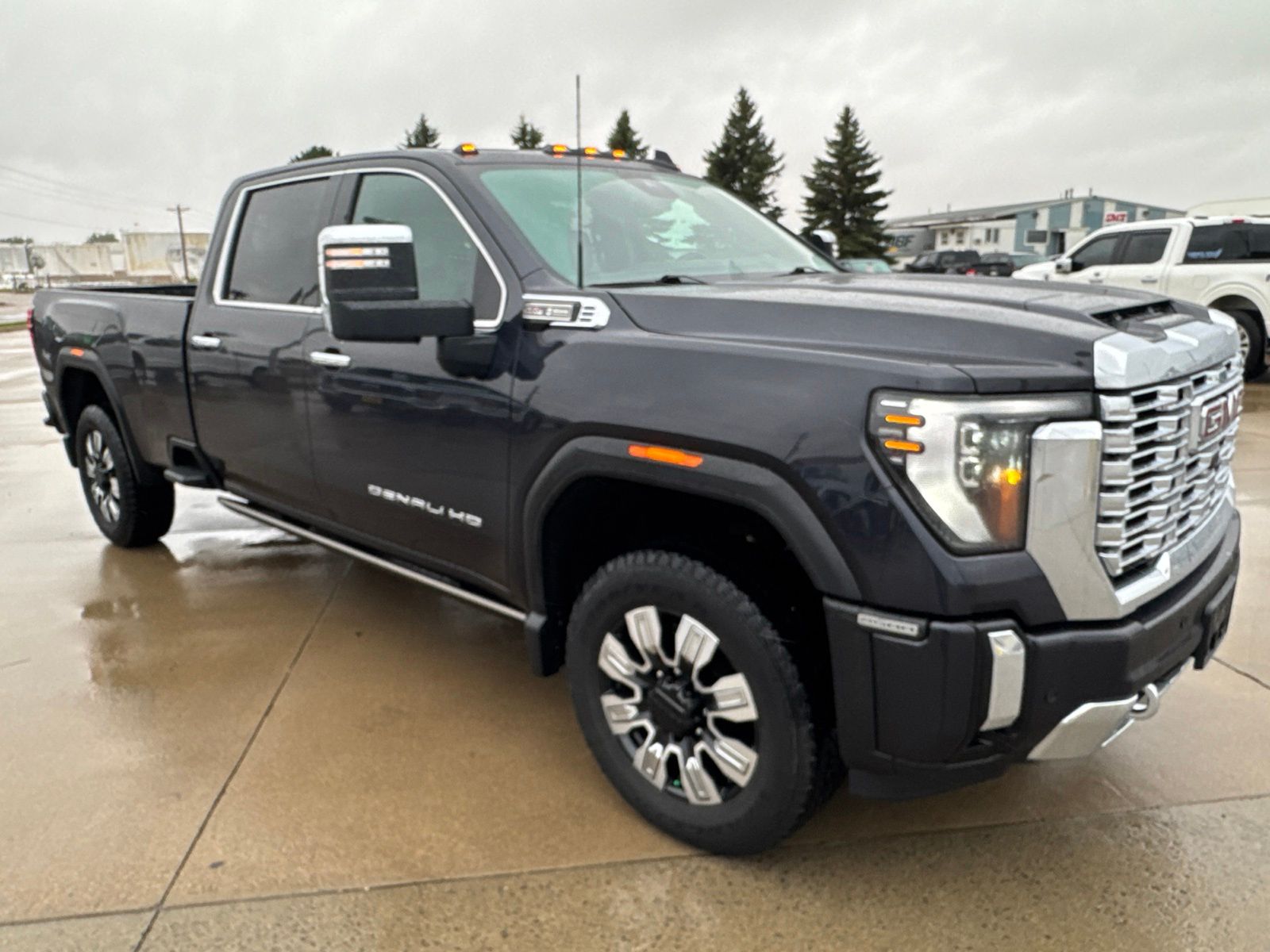 Used 2024 GMC Sierra 2500HD Denali Truck