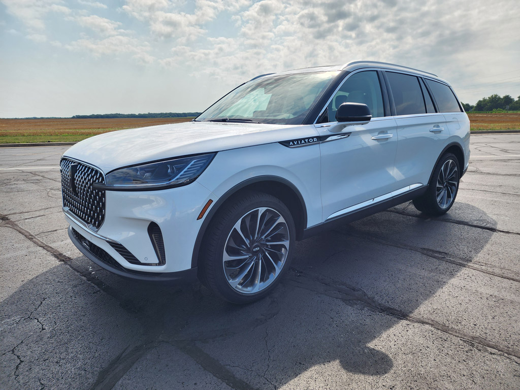  Lincoln Aviator