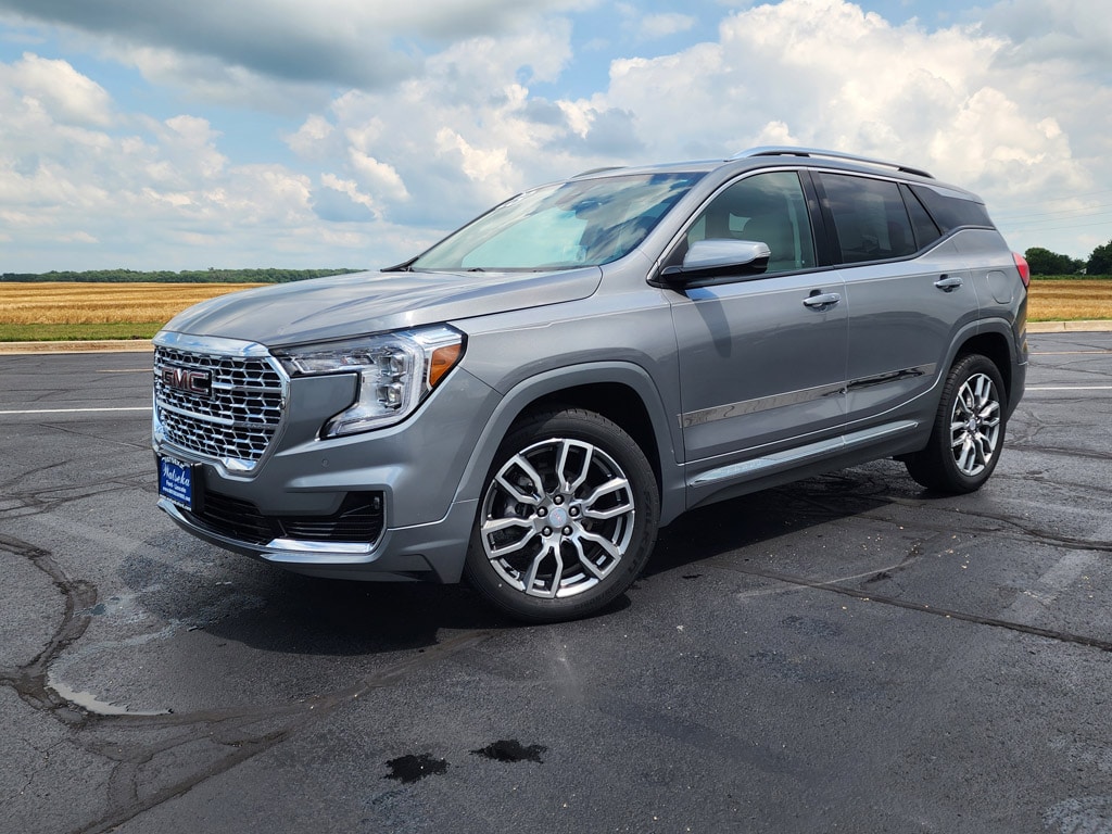 Used 2023 GMC Terrain Denali SUV