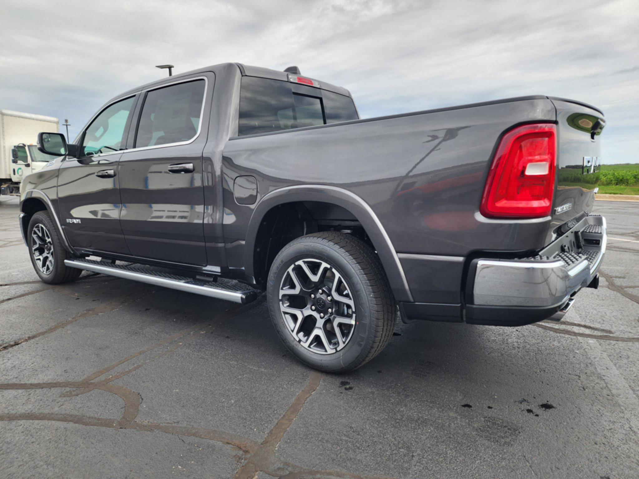 2027 RAM Ram 1500 Pickup Laramie - Photo 8