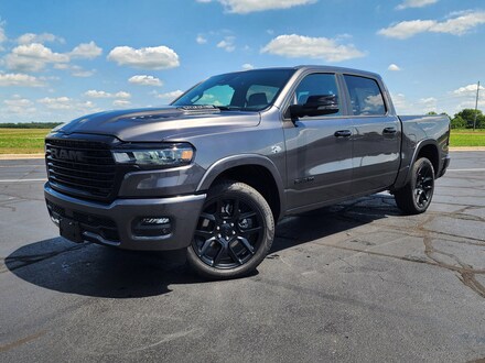 2026 Ram 1500 LARAMIE CREW CAB 4X4 5'7 BOX Pickup