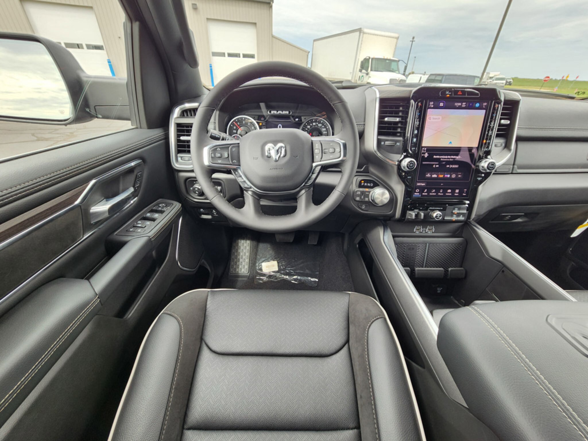 2027 RAM Ram 1500 Pickup Laramie - Photo 25