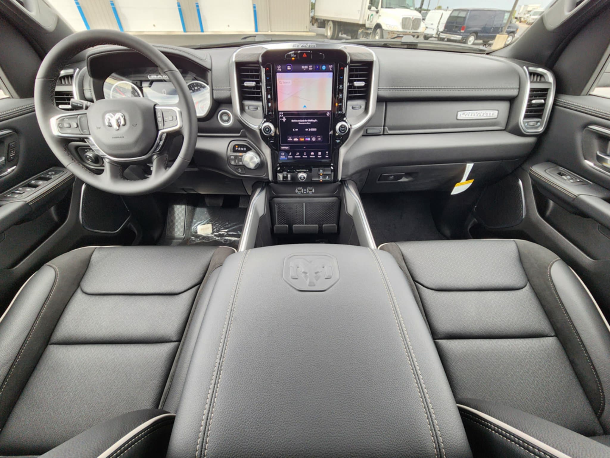 2027 RAM Ram 1500 Pickup Laramie - Photo 24