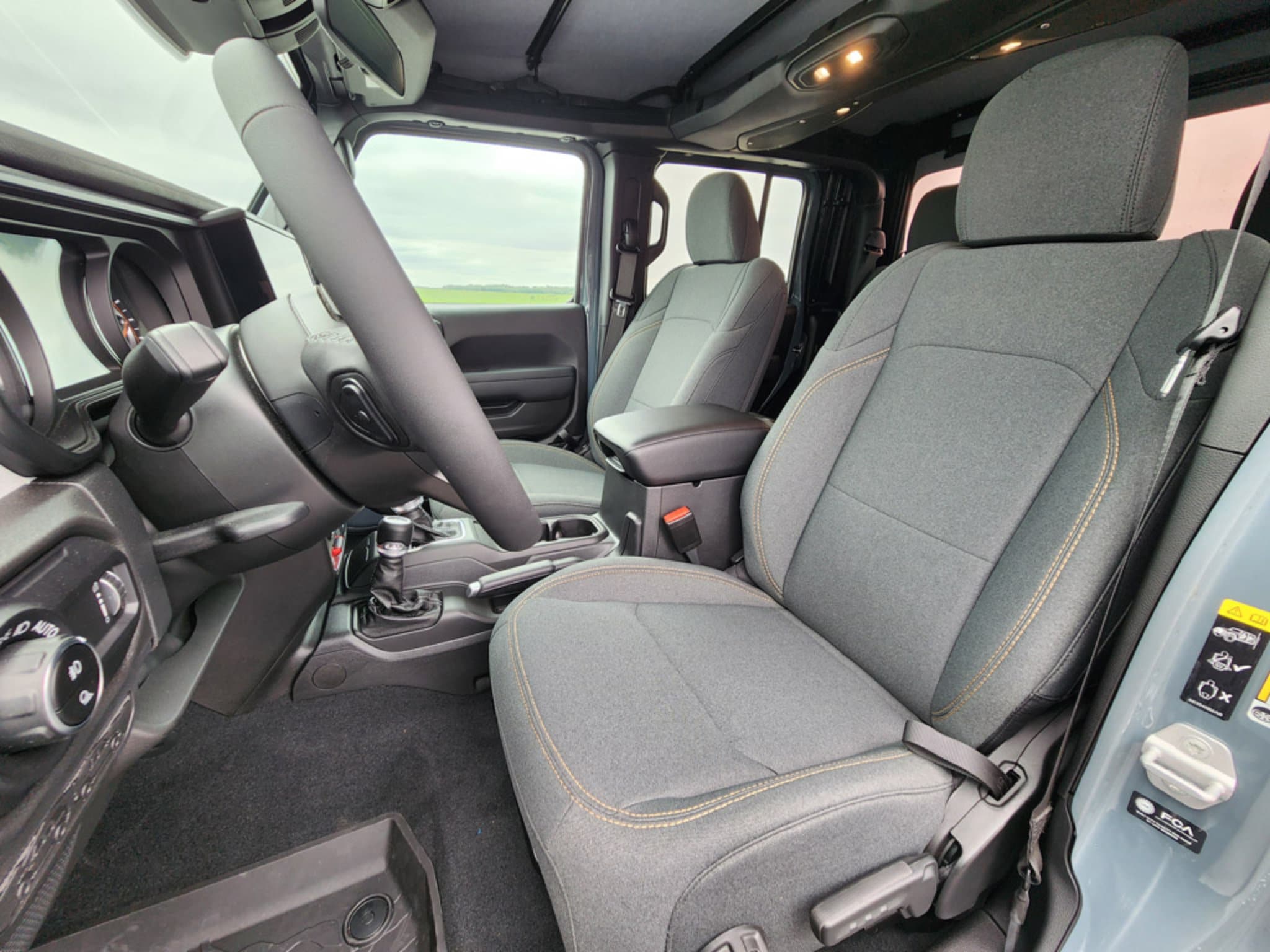 2026 Jeep Gladiator Willys - Photo 13