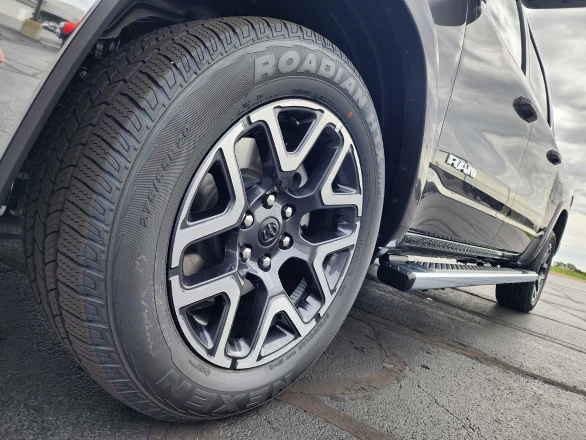 2027 RAM Ram 1500 Pickup Laramie - Photo 10