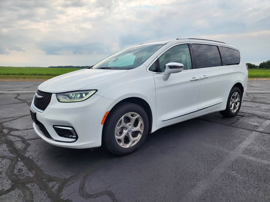 2021 Chrysler Pacifica Van Passenger Van 