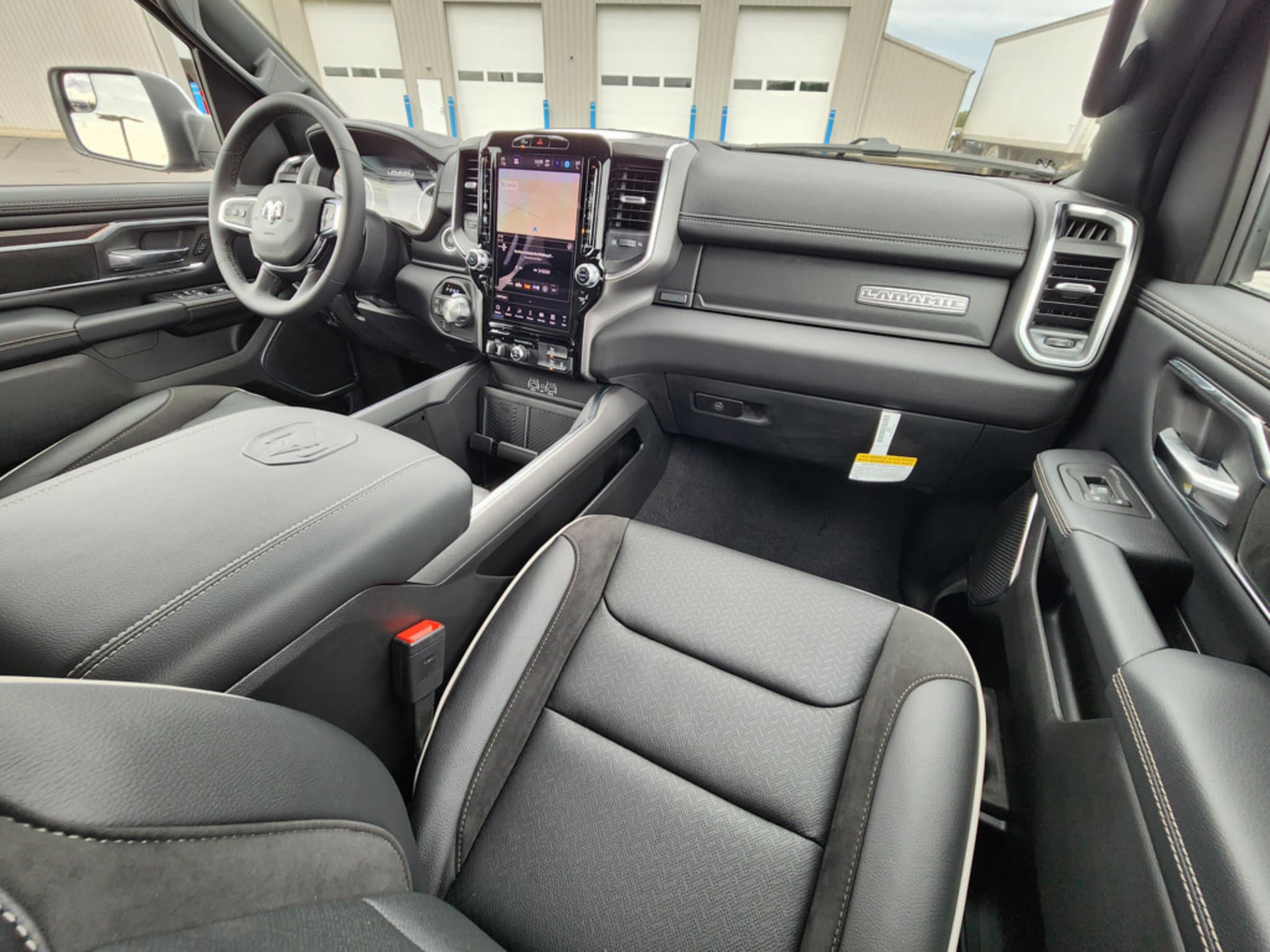 2027 RAM Ram 1500 Pickup Laramie - Photo 22