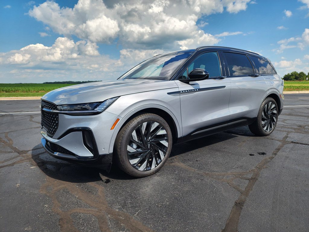2024 Lincoln Nautilus