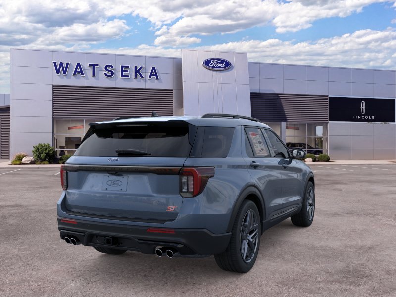 2026 Ford Explorer ST - Photo 8