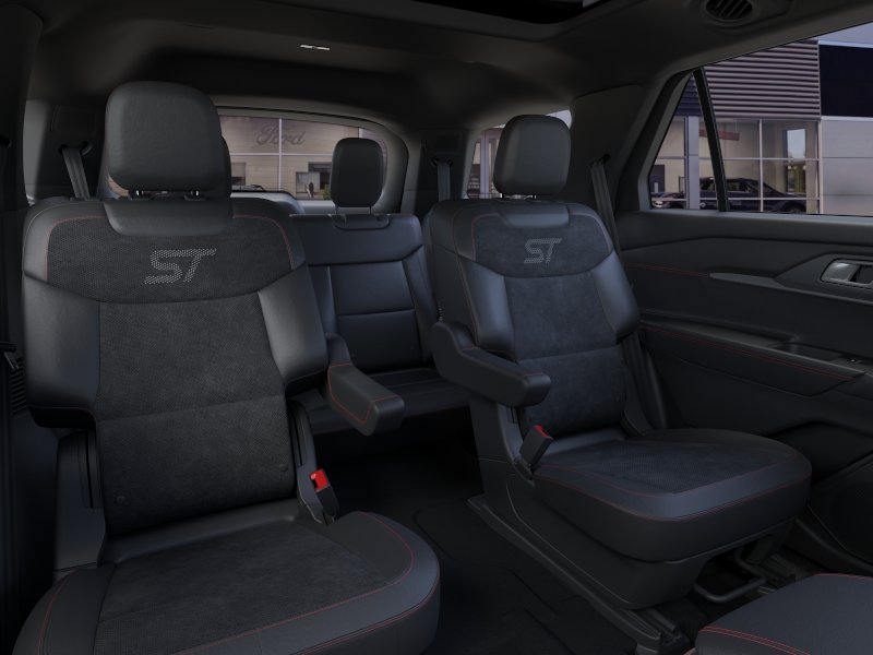 2026 Ford Explorer ST - Photo 11