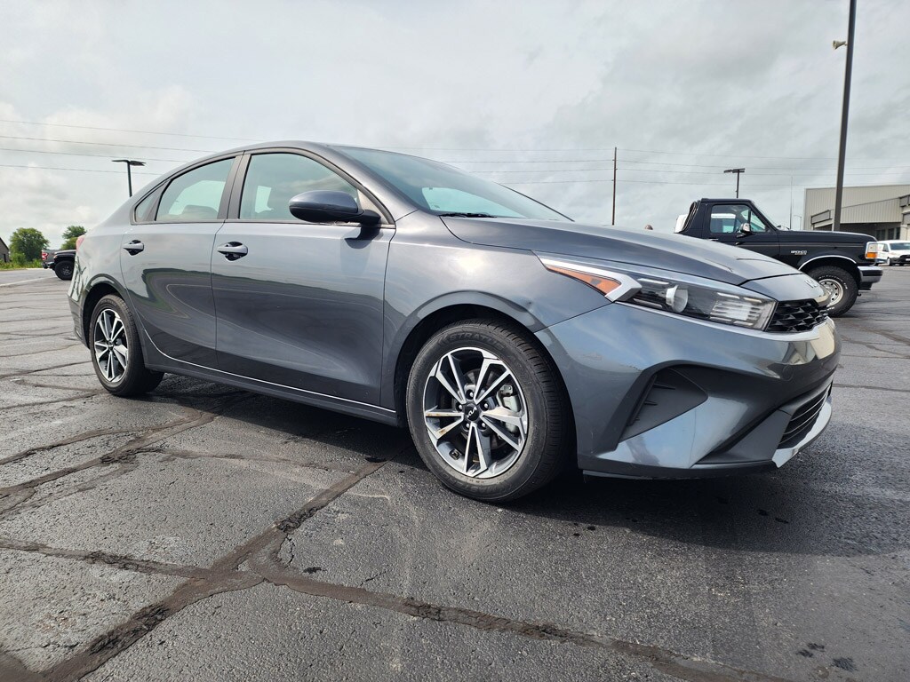 Used 2024 Kia Forte LXS Sedan