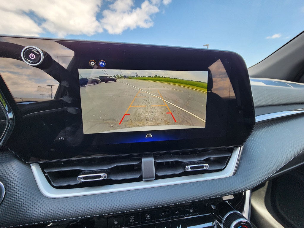 2025 Chevrolet Equinox LT - Photo 28